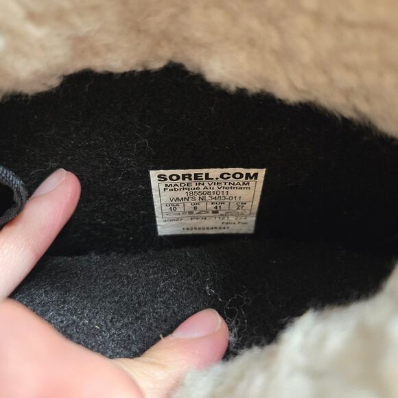 Sorel Black and Cream Winter Boots - Picture 3 of 10